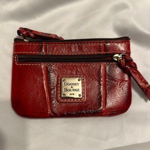 Dooney & Bourke card holder